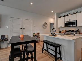 2823  Farragut Street , Dallas Texas 75215
