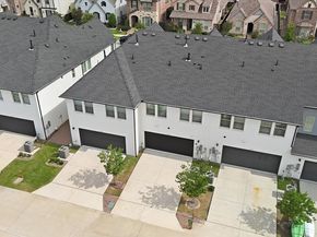 1416  Birds Fort Trail , Arlington Texas 76005