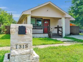 1315 E ARLINGTON Avenue , Fort Worth Texas 76104