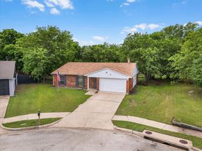5817  Sidewinder Trail , Fort Worth Texas 76131