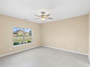 1516  Kinglet Street , DeSoto Texas 75115