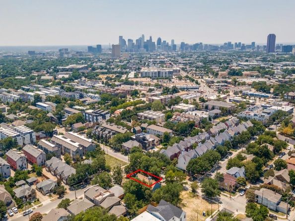 5903  Lewis Street , Dallas Texas 75206