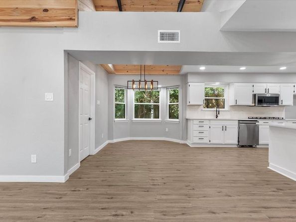 1815  Wellington Court , Arlington Texas 76013