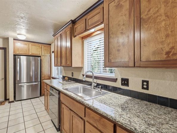 3702  Hastings Drive , Arlington Texas 76013