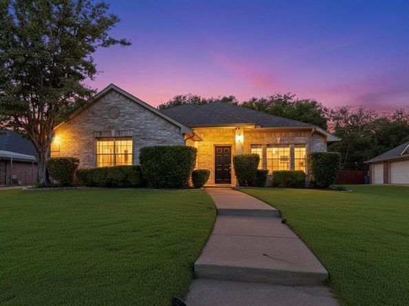 1911  Random Oaks Drive , Rockwall Texas 75087