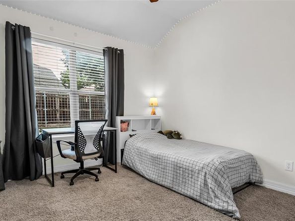 325  Redhead Drive , Little Elm Texas 75068