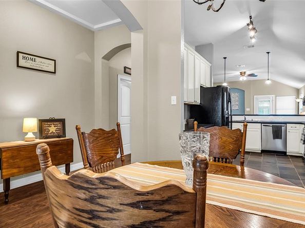 325  Redhead Drive , Little Elm Texas 75068