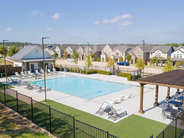 2456  Flatiron Drive , Corinth Texas 76210