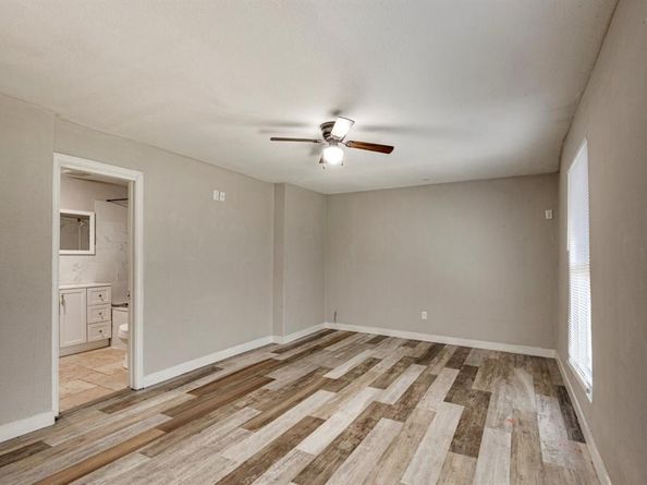 1657  Cottonwood Street , Grand Prairie Texas 75050