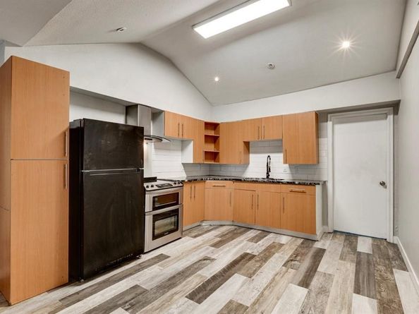 1657  Cottonwood Street , Grand Prairie Texas 75050