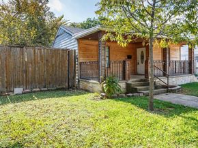 1657  Cottonwood Street , Grand Prairie Texas 75050