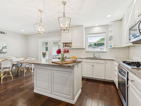 10626  Larchfield Lane , Dallas Texas 75238