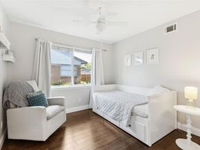 10626  Larchfield Lane , Dallas Texas 75238