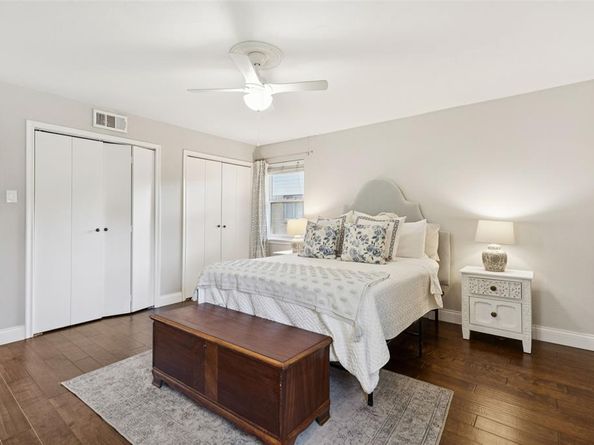 10626  Larchfield Lane , Dallas Texas 75238