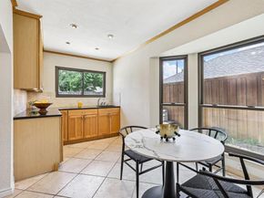 6631  Fireflame Drive , Dallas Texas 75248