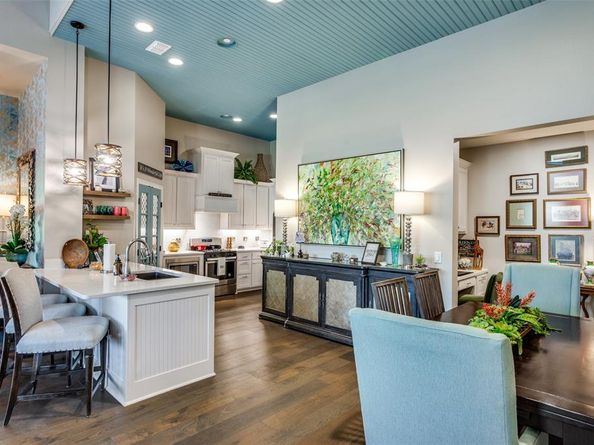 1101  Blue Bill Lane , Arlington Texas 76005