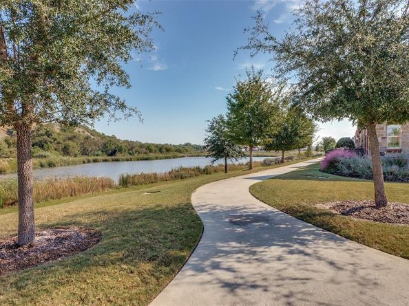 1101  Blue Bill Lane , Arlington Texas 76005