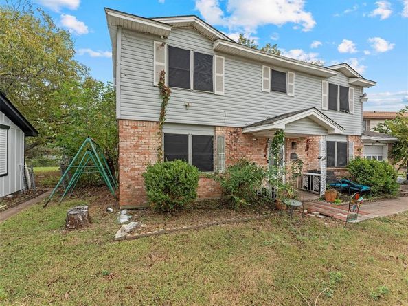 654  Rutgers Drive , Lancaster Texas 75134