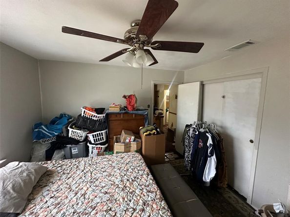 654  Rutgers Drive , Lancaster Texas 75134