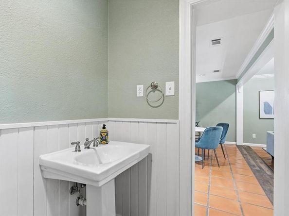 4232  Pershing Avenue , Fort Worth Texas 76107