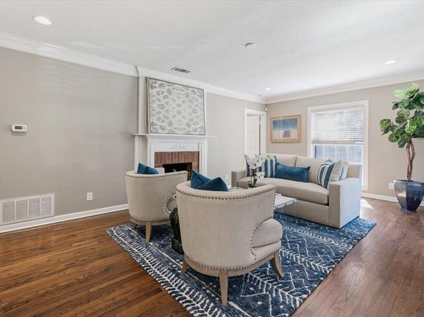 4232  Pershing Avenue , Fort Worth Texas 76107