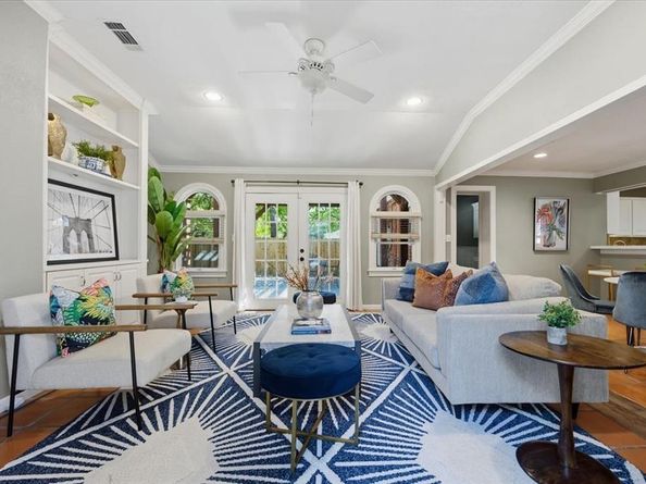 4232  Pershing Avenue , Fort Worth Texas 76107