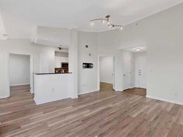 330  Las Colinas Boulevard E 418, Irving Texas 75039