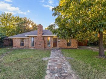 1906  Camellia Street 