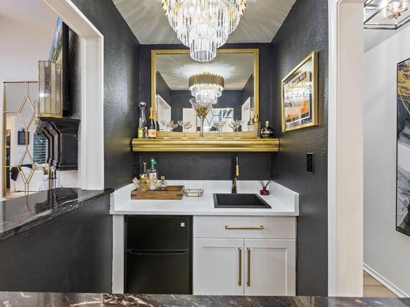 6110  Turnberry Drive , Garland Texas 75044