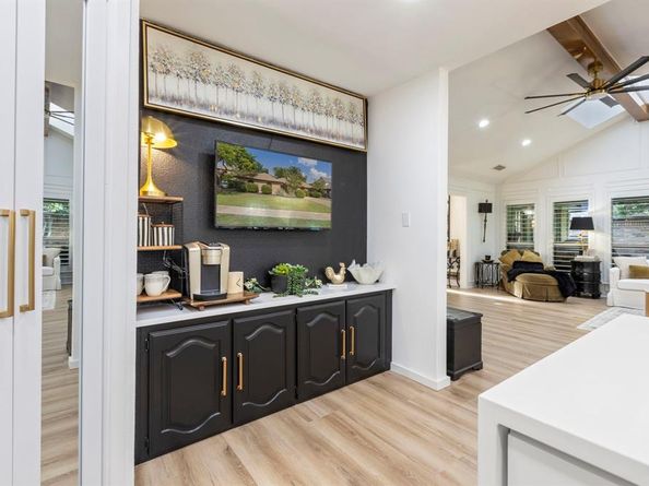 6110  Turnberry Drive , Garland Texas 75044