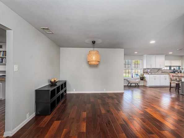 6512  Greenway Road , Fort Worth Texas 76116