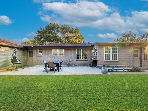 6512  Greenway Road , Fort Worth Texas 76116