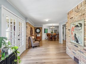 3904  Stonehenge Road , Fort Worth Texas 76109