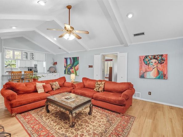 3904  Stonehenge Road , Fort Worth Texas 76109