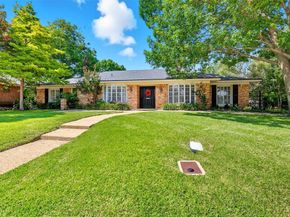 3904  Stonehenge Road , Fort Worth Texas 76109