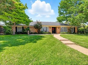 3904  Stonehenge Road , Fort Worth Texas 76109