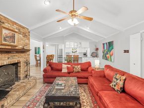 3904  Stonehenge Road , Fort Worth Texas 76109