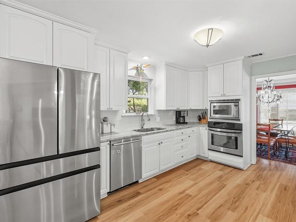 3904  Stonehenge Road , Fort Worth Texas 76109