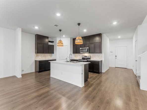 13100  Haven Way , Providence Village Texas 76227