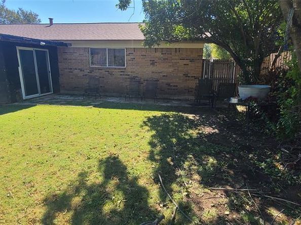 1408  Lagoona Lane , Edgecliff Village Texas 76134