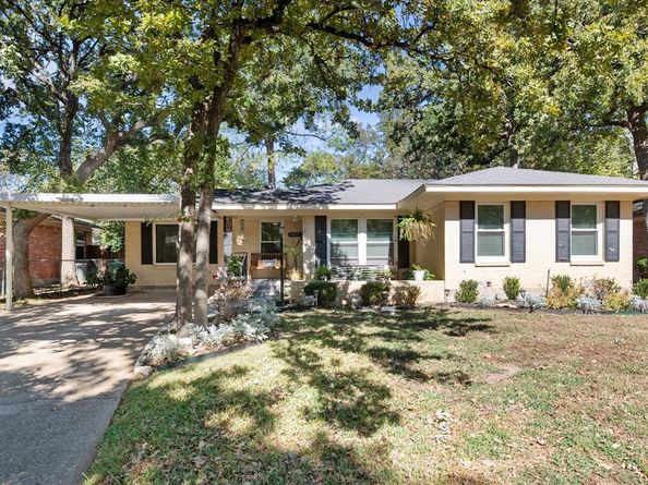 1407  Bluebonnet Trail , Arlington Texas 76013