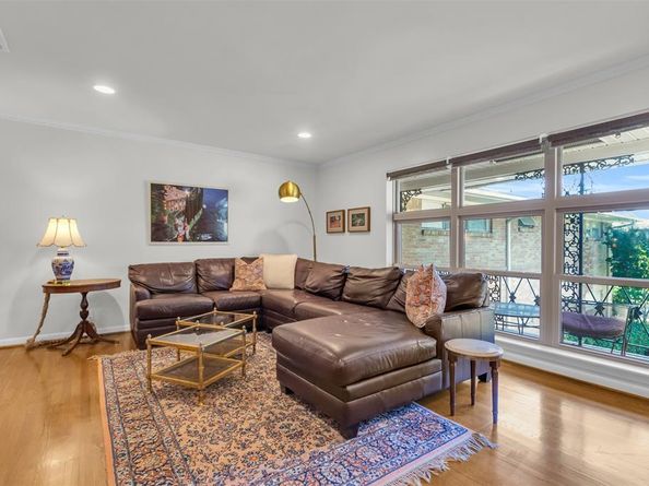 6127  Bandera Avenue  D, Dallas Texas 75225