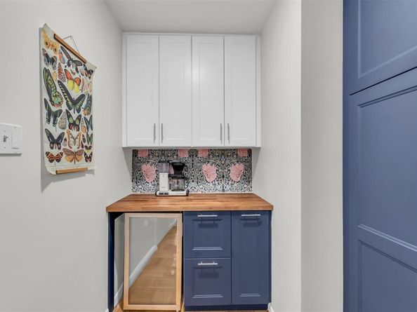 6127  Bandera Avenue  D, Dallas Texas 75225