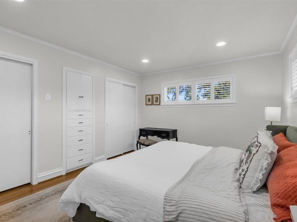 6127  Bandera Avenue  D, Dallas Texas 75225