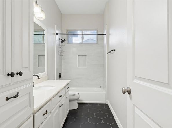 5200  Longview Street , Dallas Texas 75206