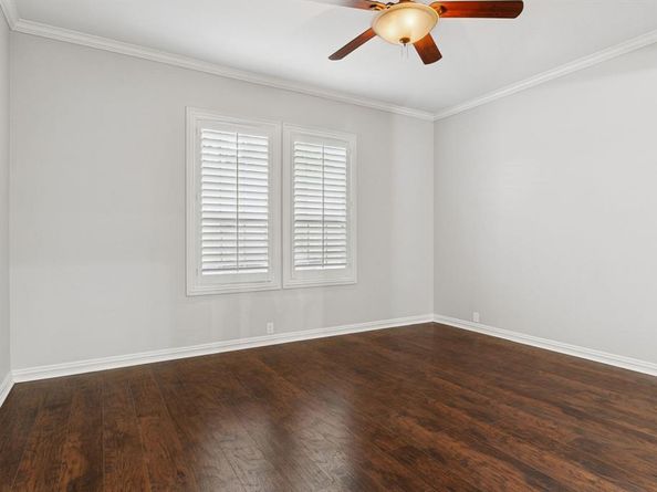 5200  Longview Street , Dallas Texas 75206