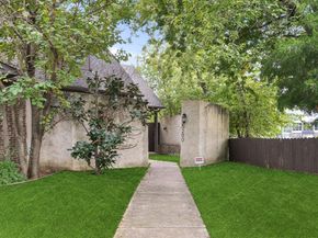 5200  Longview Street , Dallas Texas 75206