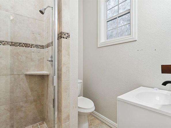 5200  Longview Street , Dallas Texas 75206