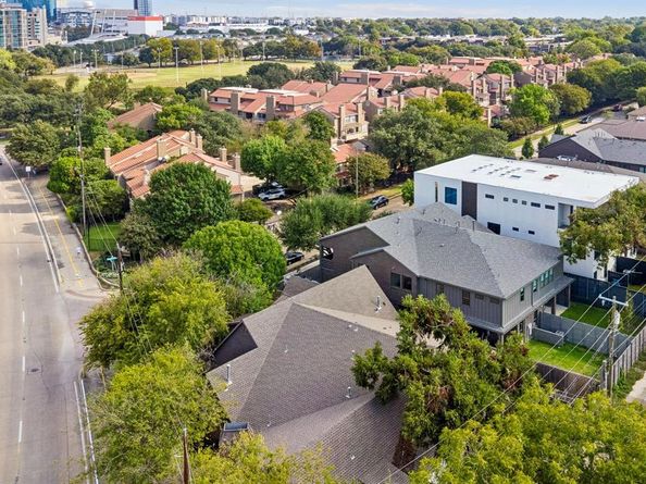 5200  Longview Street , Dallas Texas 75206