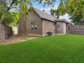 5200  Longview Street , Dallas Texas 75206